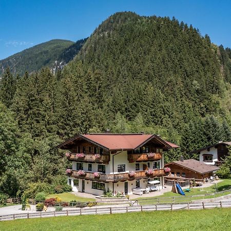 Landhaus Ifangl Mayrhofen Buitenkant foto